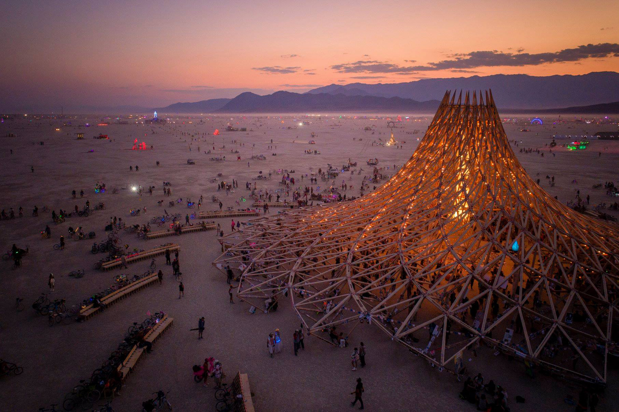 Dezeen’s VDF x Arthur Mamou-Mani: Virtual Reality Tour, Monday, June 8, 4pm (GMT)
